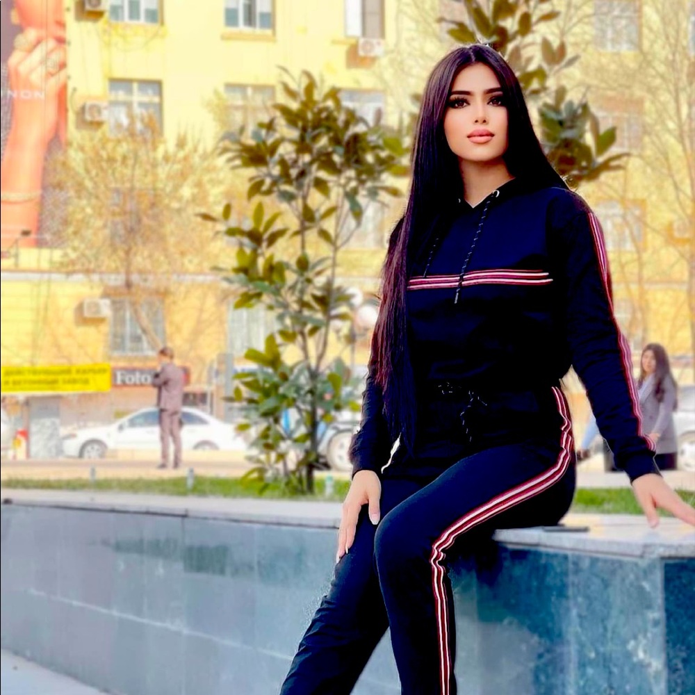 Meet your Posher, Hamza